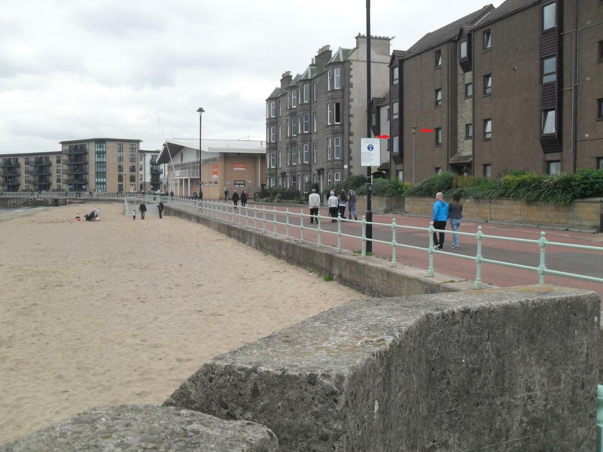 Edinburgh Beach View Apartment Exteriör bild